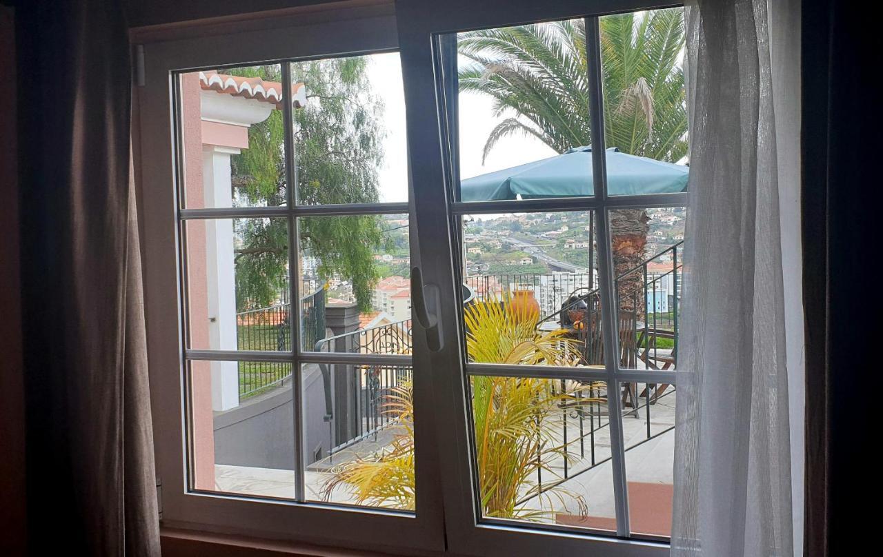 By Casa Da Quinta * Funchal (Madeira)